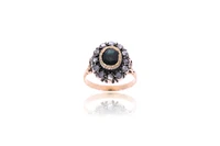 Anello con diamanti e zaffiro - Asta Preziosi Anello con diamanti e zaffiro - Asta Preziosi