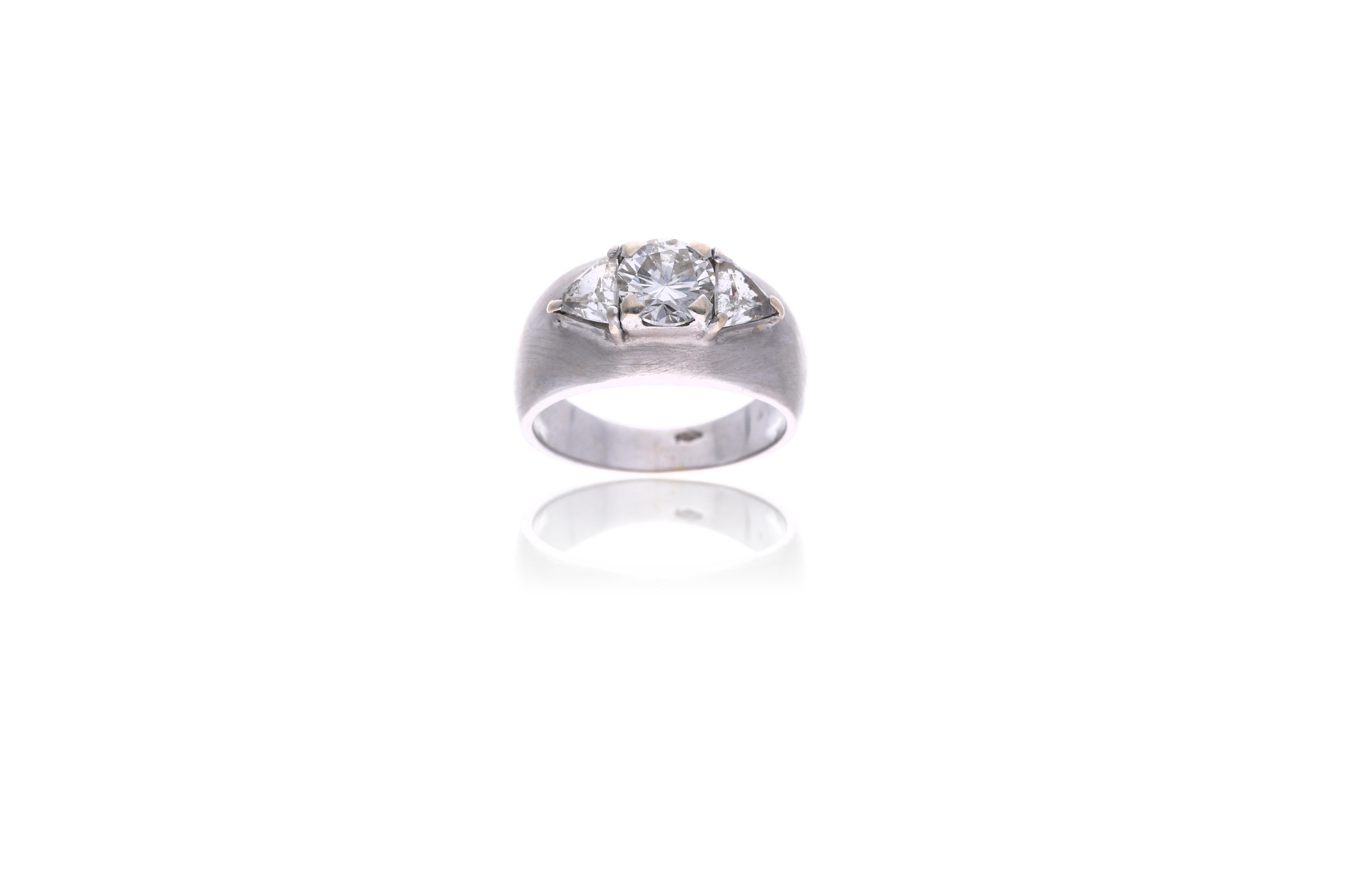Anello con diamanti - Asta Preziosi