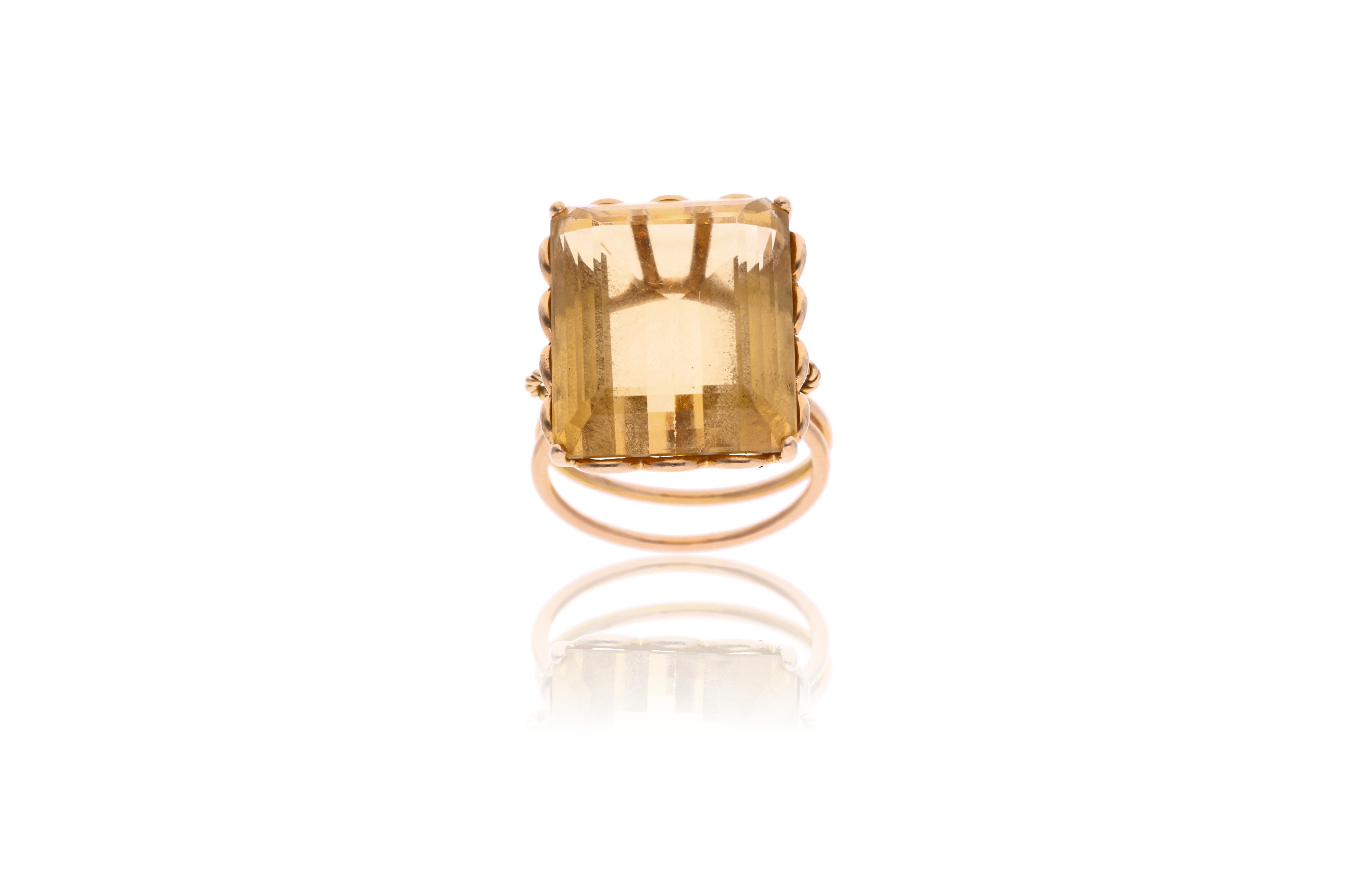 Anello con quarzo - Asta Preziosi