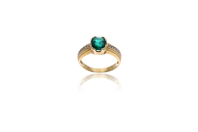 Anello con smeraldo e diamanti - Asta Preziosi Anello con smeraldo e diamanti - Asta Preziosi