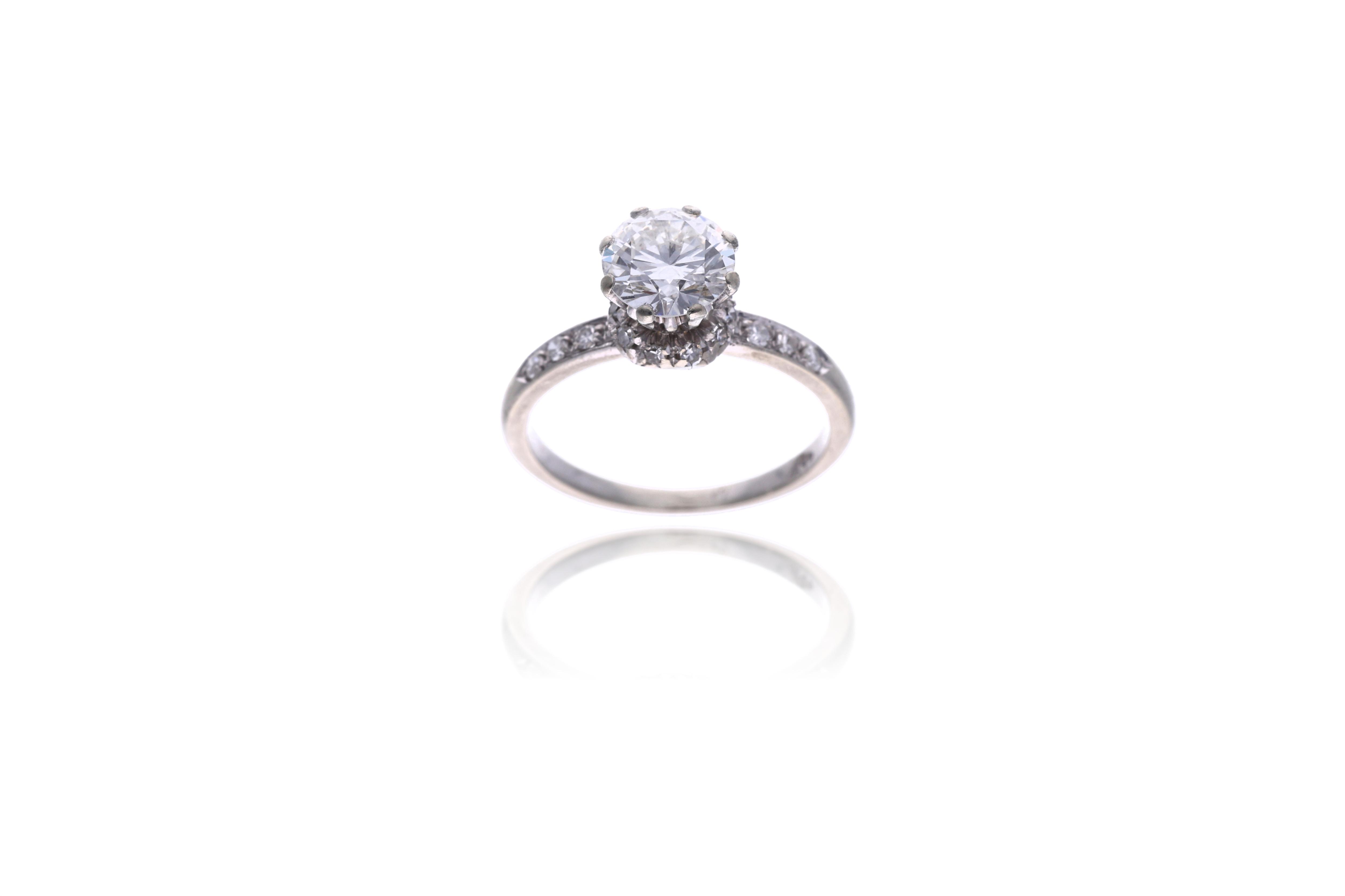Anello con diamanti - Asta Preziosi