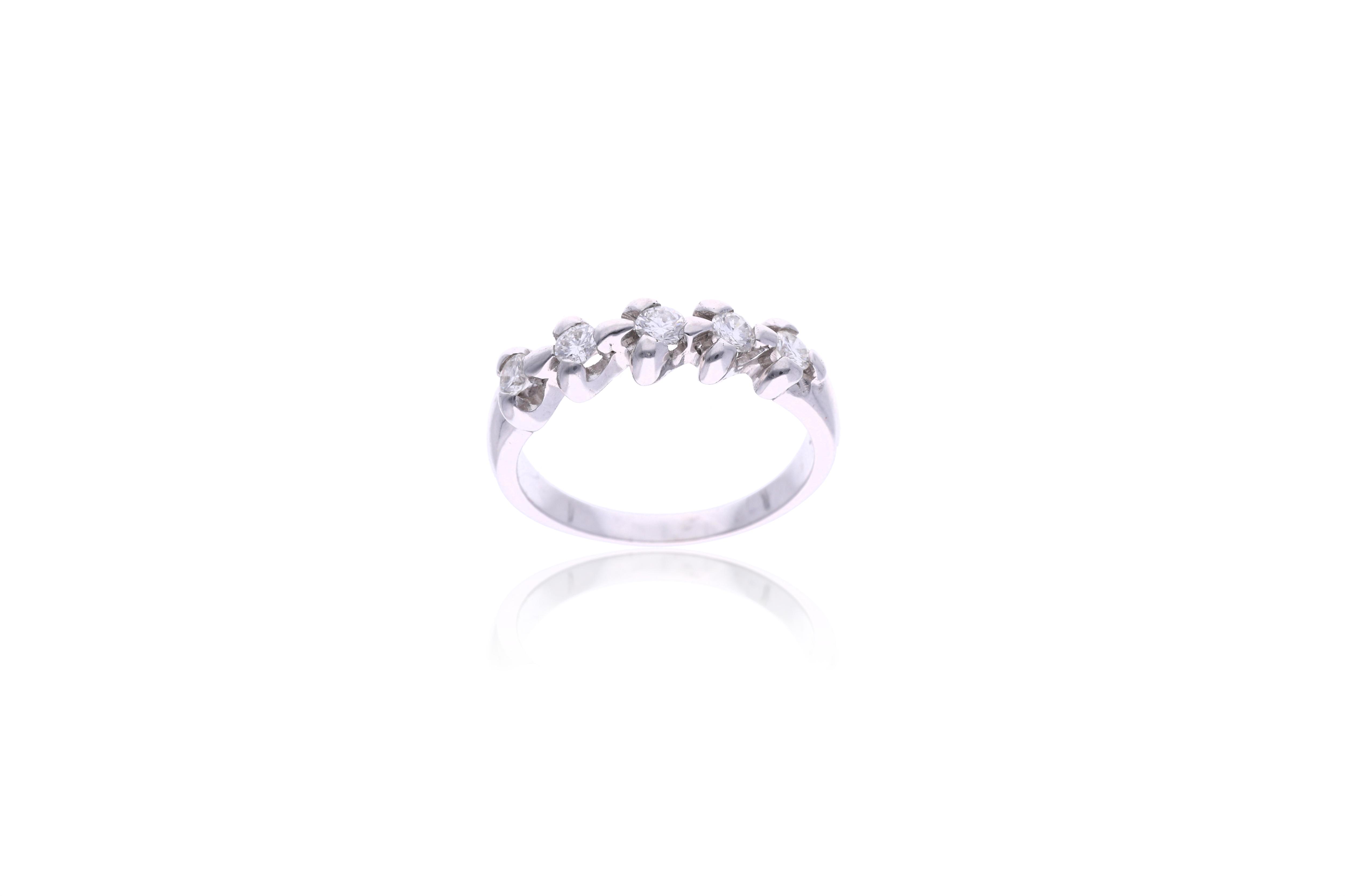 Anello con diamanti - Asta Preziosi