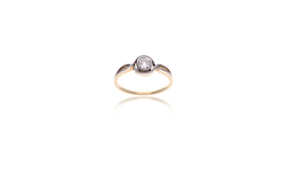 Anello con diamante - Asta Preziosi Anello con diamante - Asta Preziosi