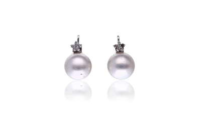 Paio di orecchini con perle e diamanti - Asta Preziosi Paio di orecchini con perle e diamanti - Asta Preziosi