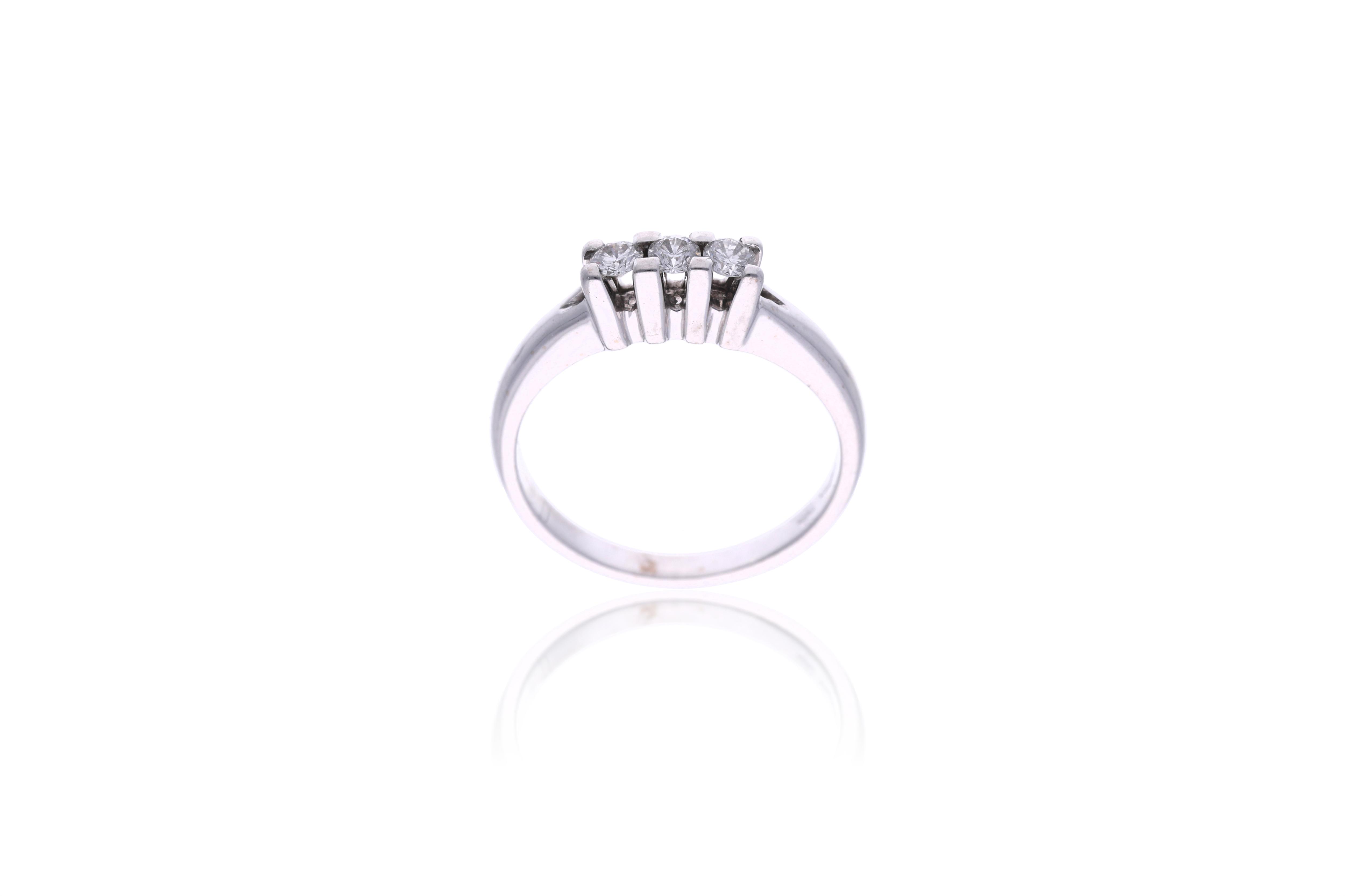 Anello con diamanti - Asta Preziosi