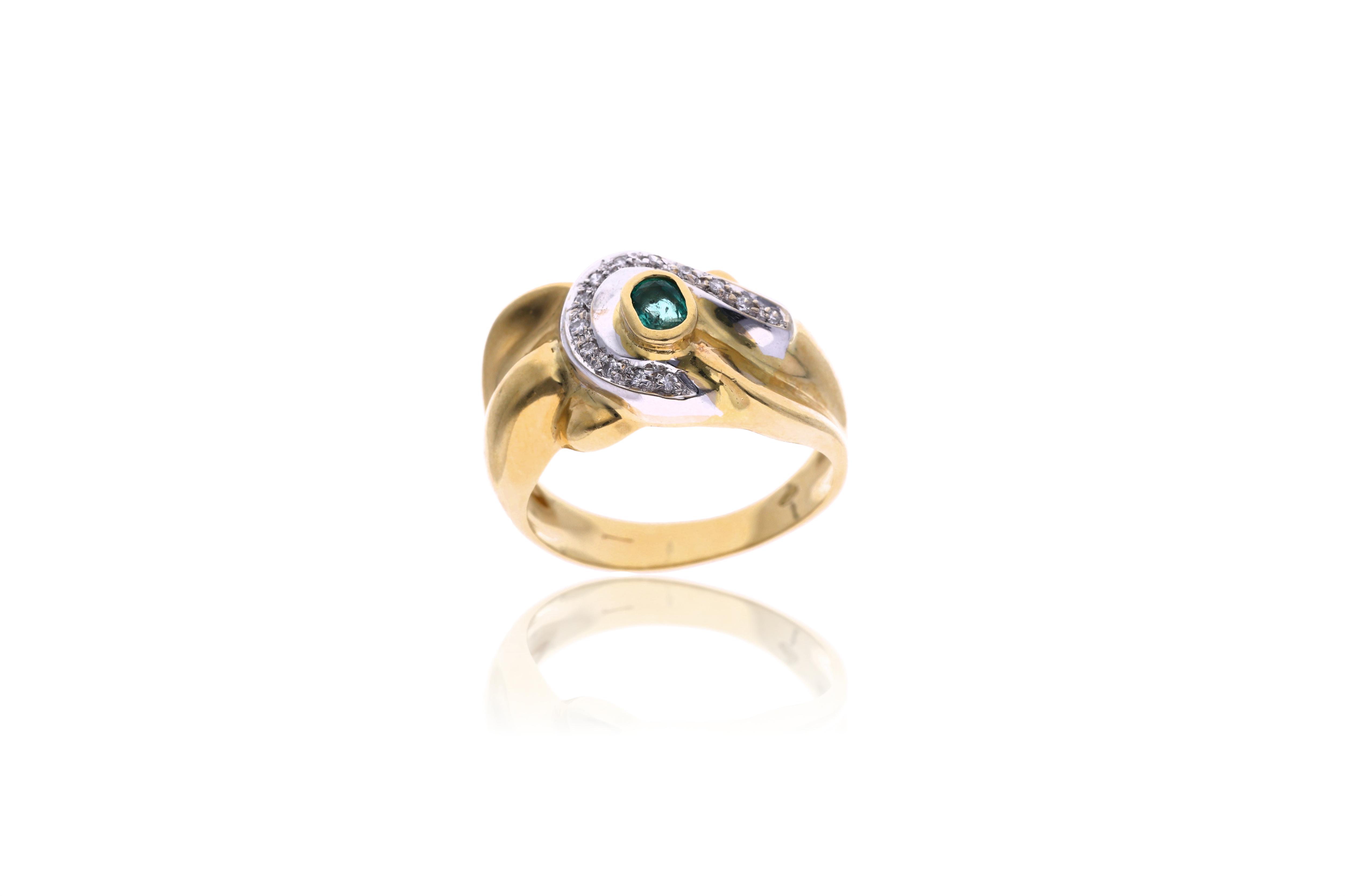 Anello con diamanti e smeraldo - Asta Preziosi