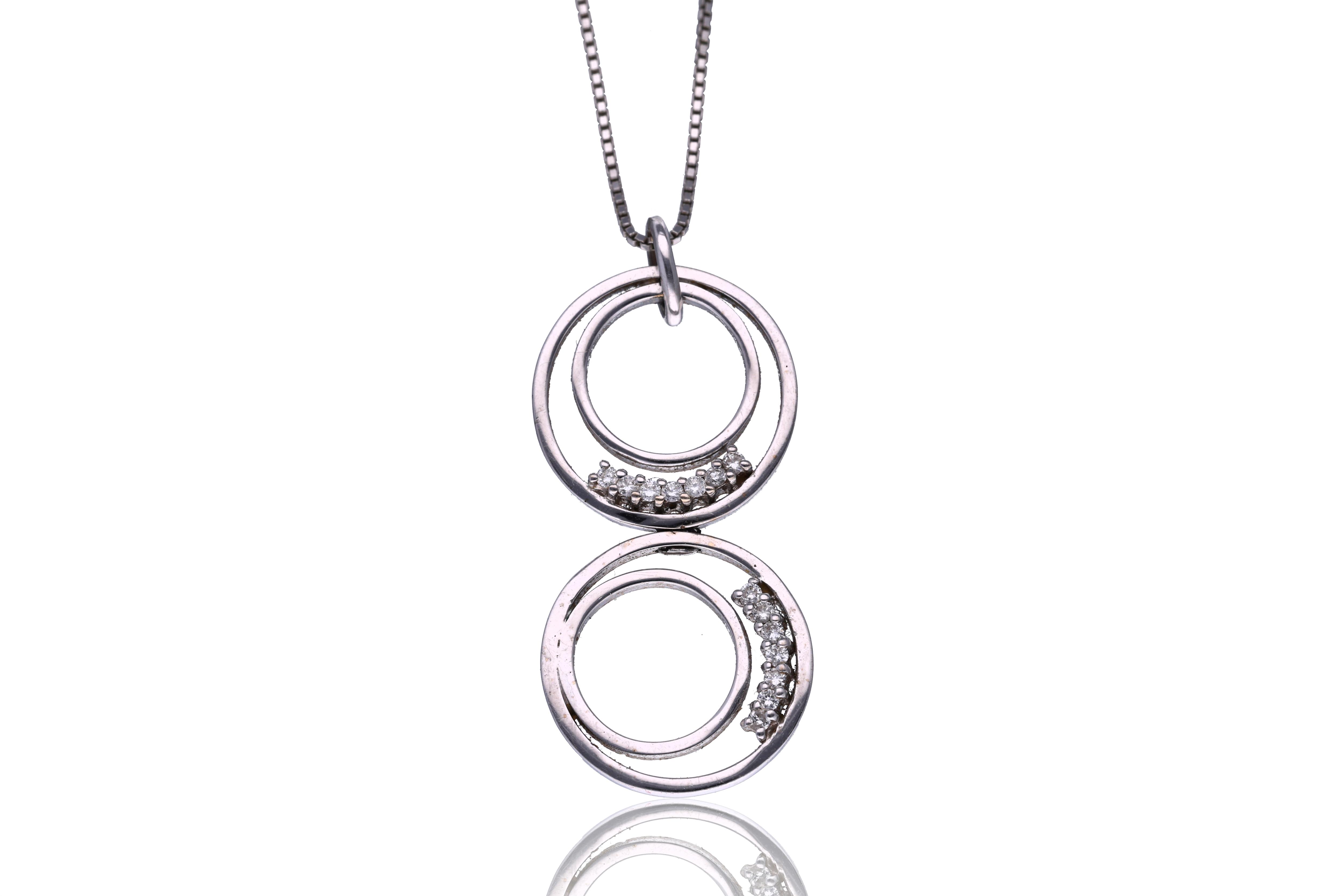 Collana e ciondolo con diamanti - Asta Preziosi