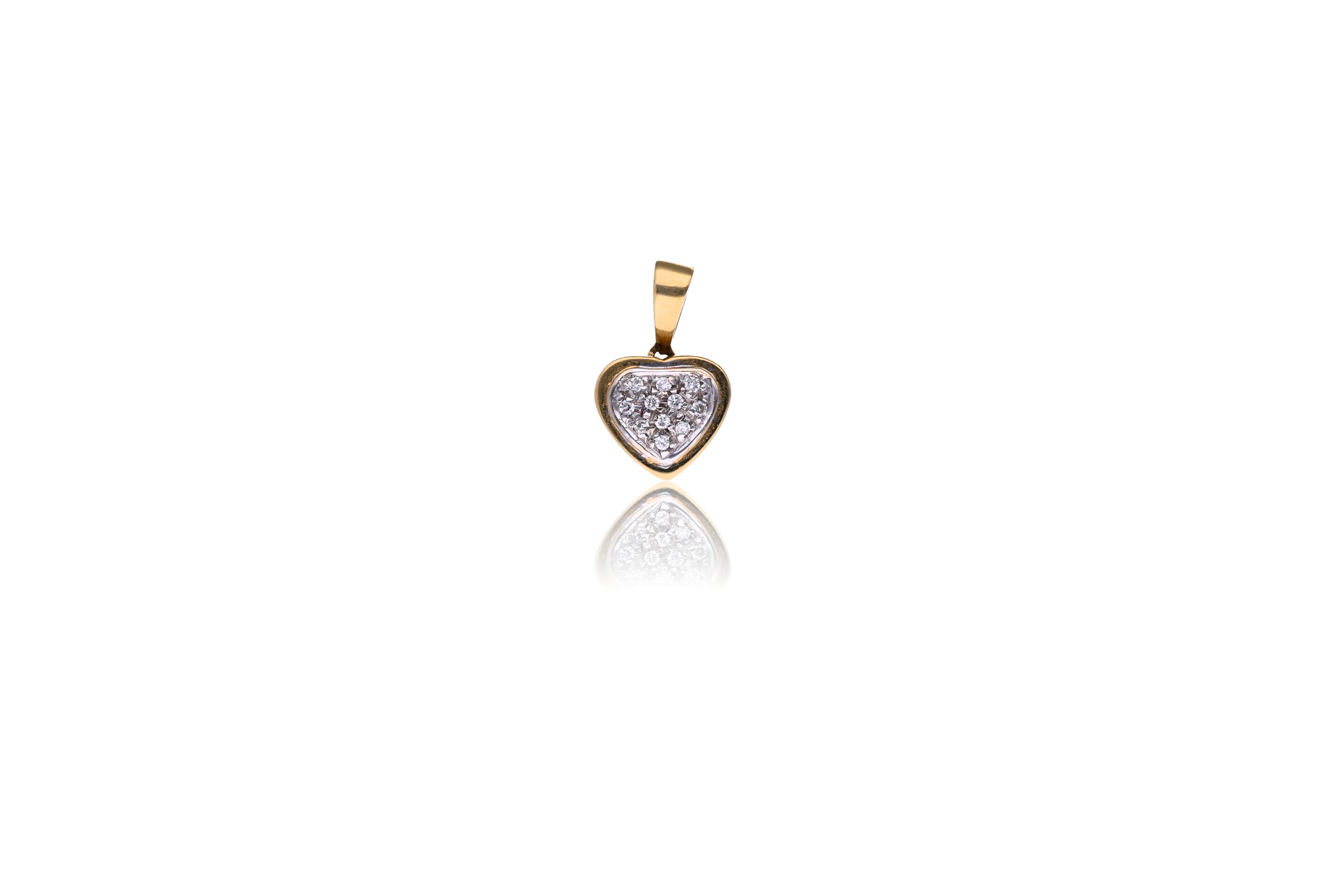Ciondolo a forma di cuore con diamanti - Asta Preziosi