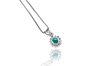 Collana e ciondolo con diamanti e pietra - Asta Preziosi Collana e ciondolo con diamanti e pietra - Asta Preziosi