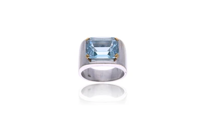 Anello con pietra - Asta Preziosi