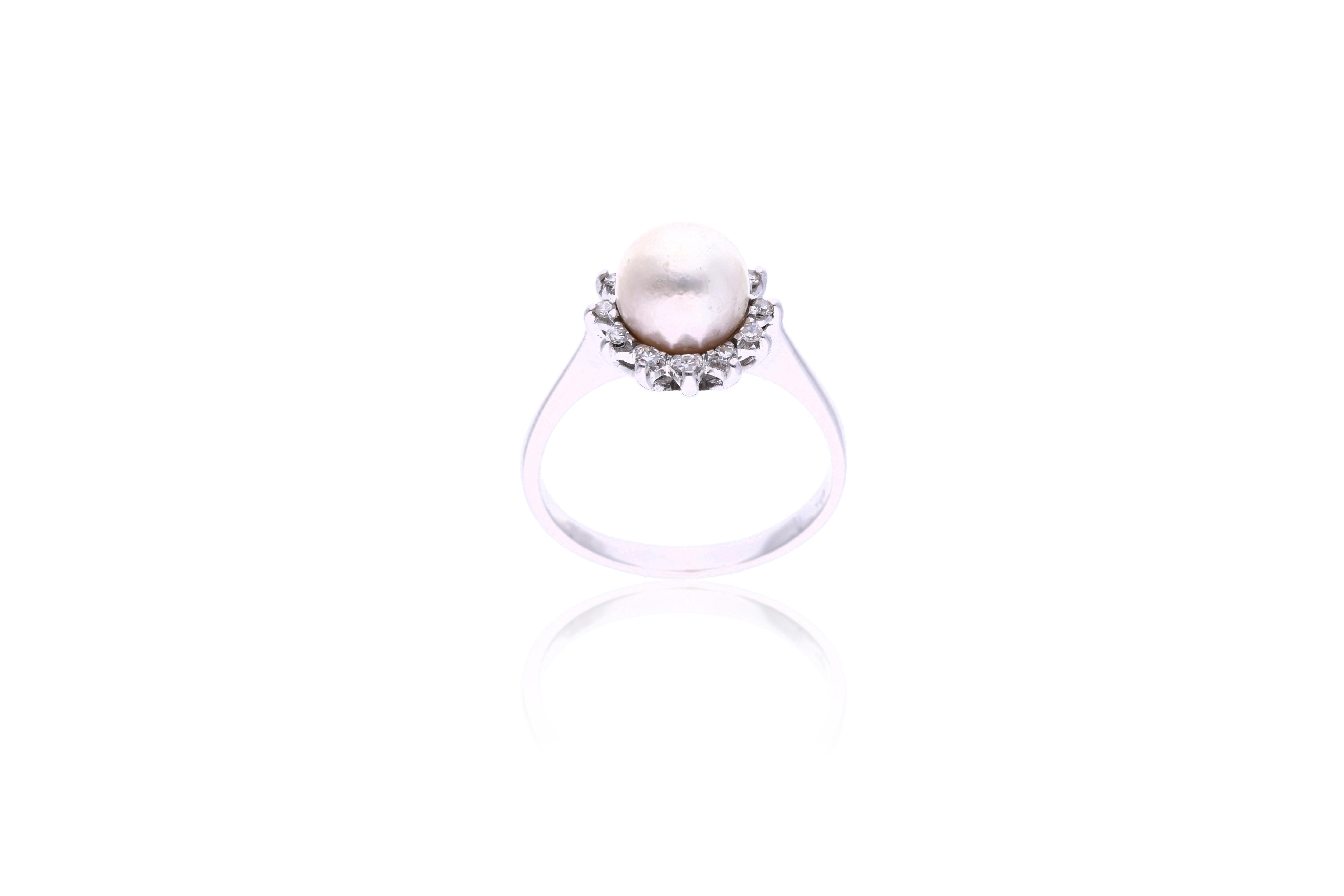 Anello con diamanti e perla - Asta Preziosi