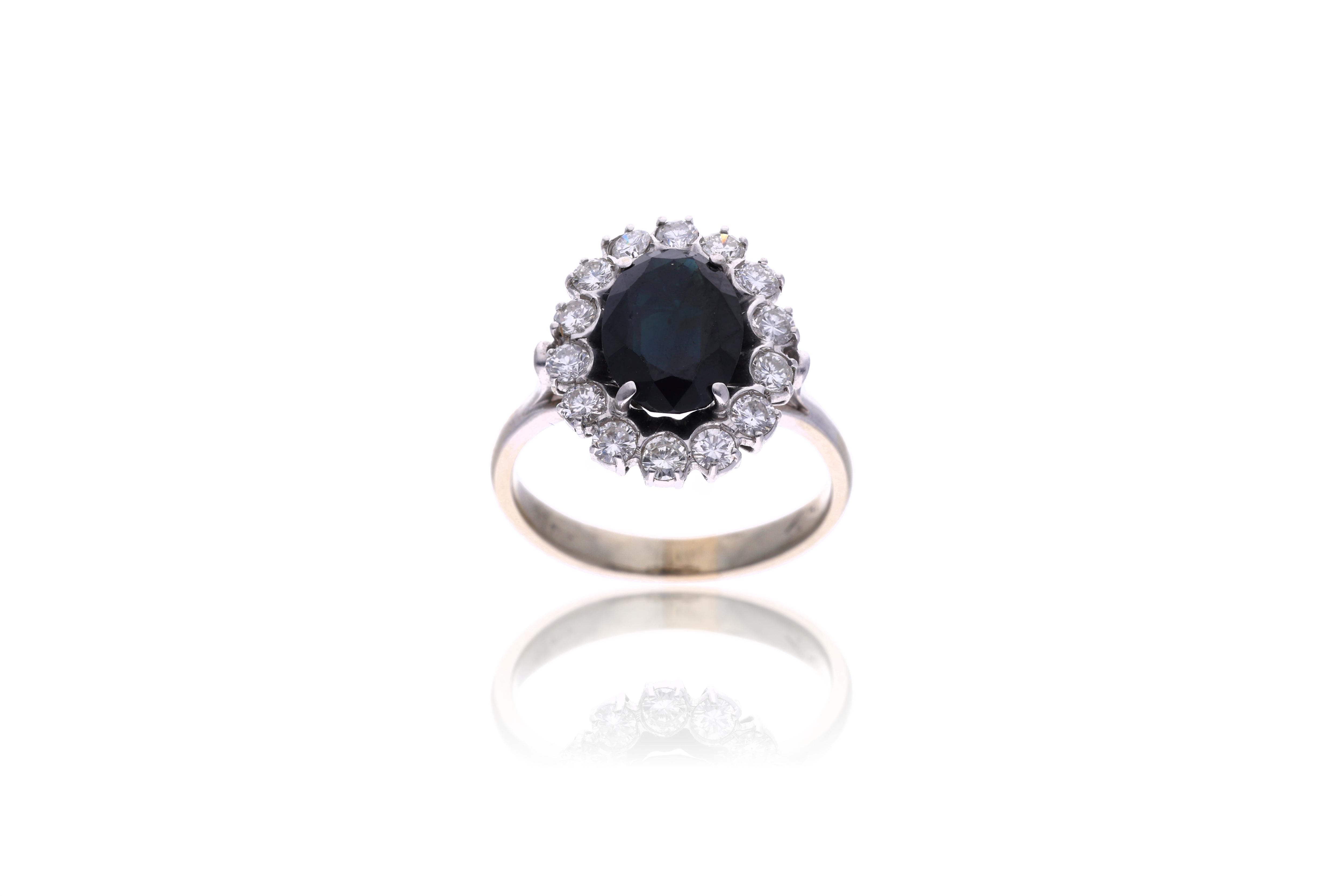 Anello con zaffiro e diamanti - Asta Preziosi