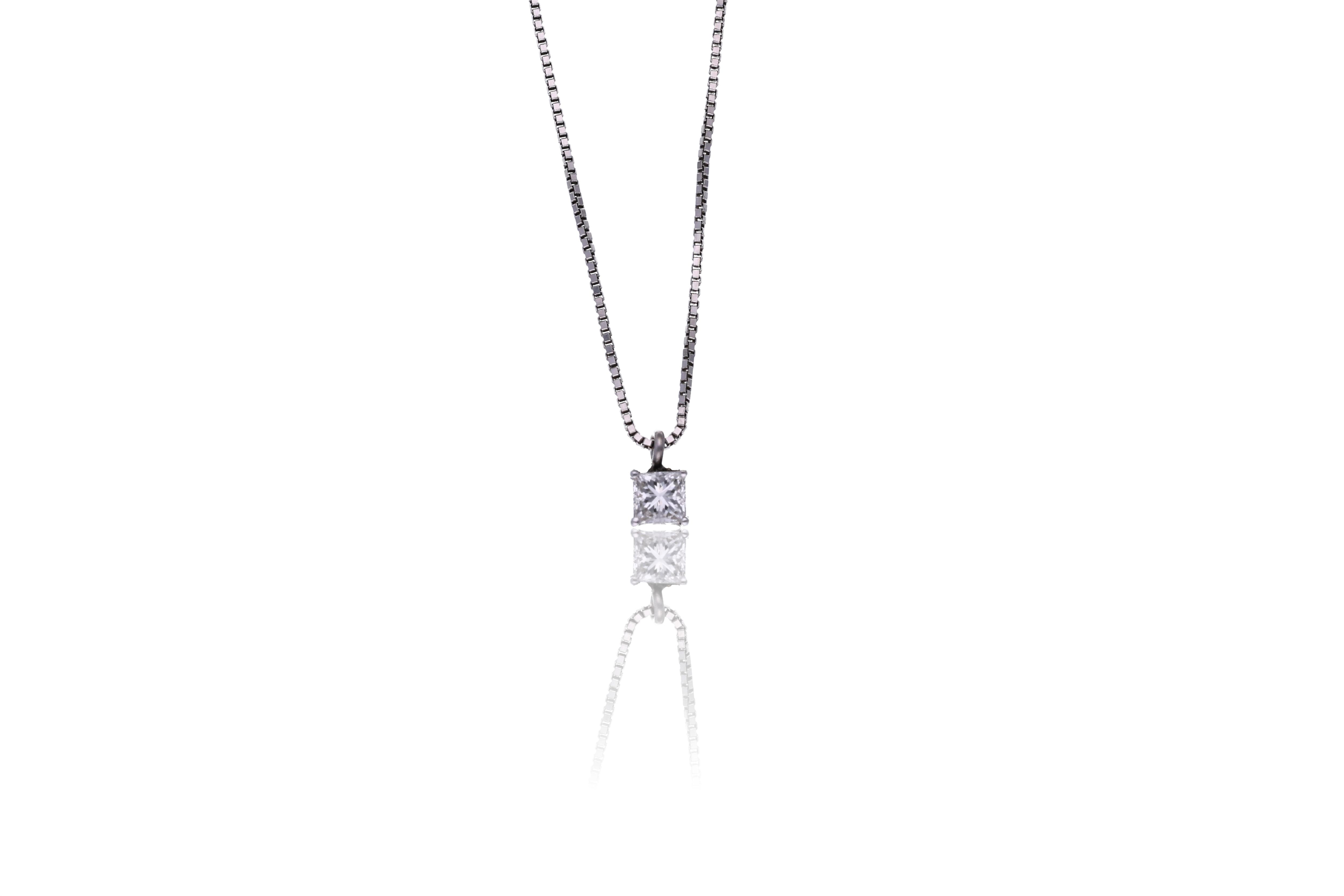 Collana con diamanti - Asta Preziosi