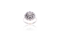 Anello con diamanti - Asta Preziosi