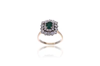 Anello con smeraldo e diamanti - Asta Preziosi