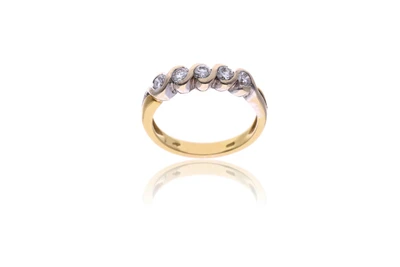 Anello con diamanti - Asta Preziosi