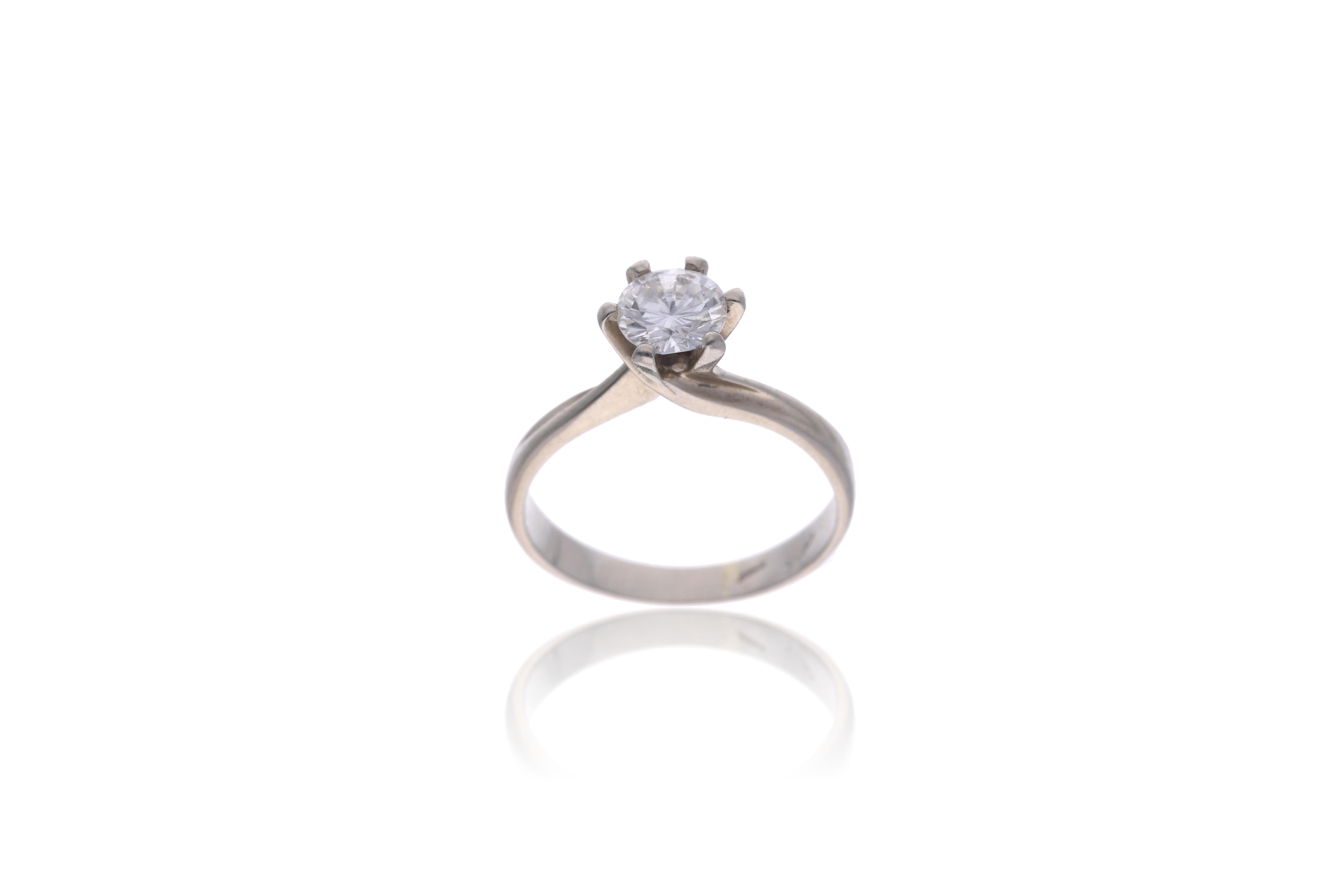 Anello con diamante - Asta Preziosi