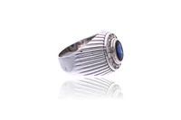 Anello con zaffiro e diamanti - Asta Preziosi