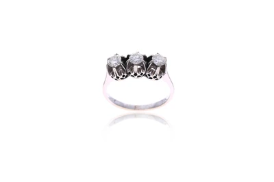 Anello con diamanti - Asta Preziosi Anello con diamanti - Asta Preziosi
