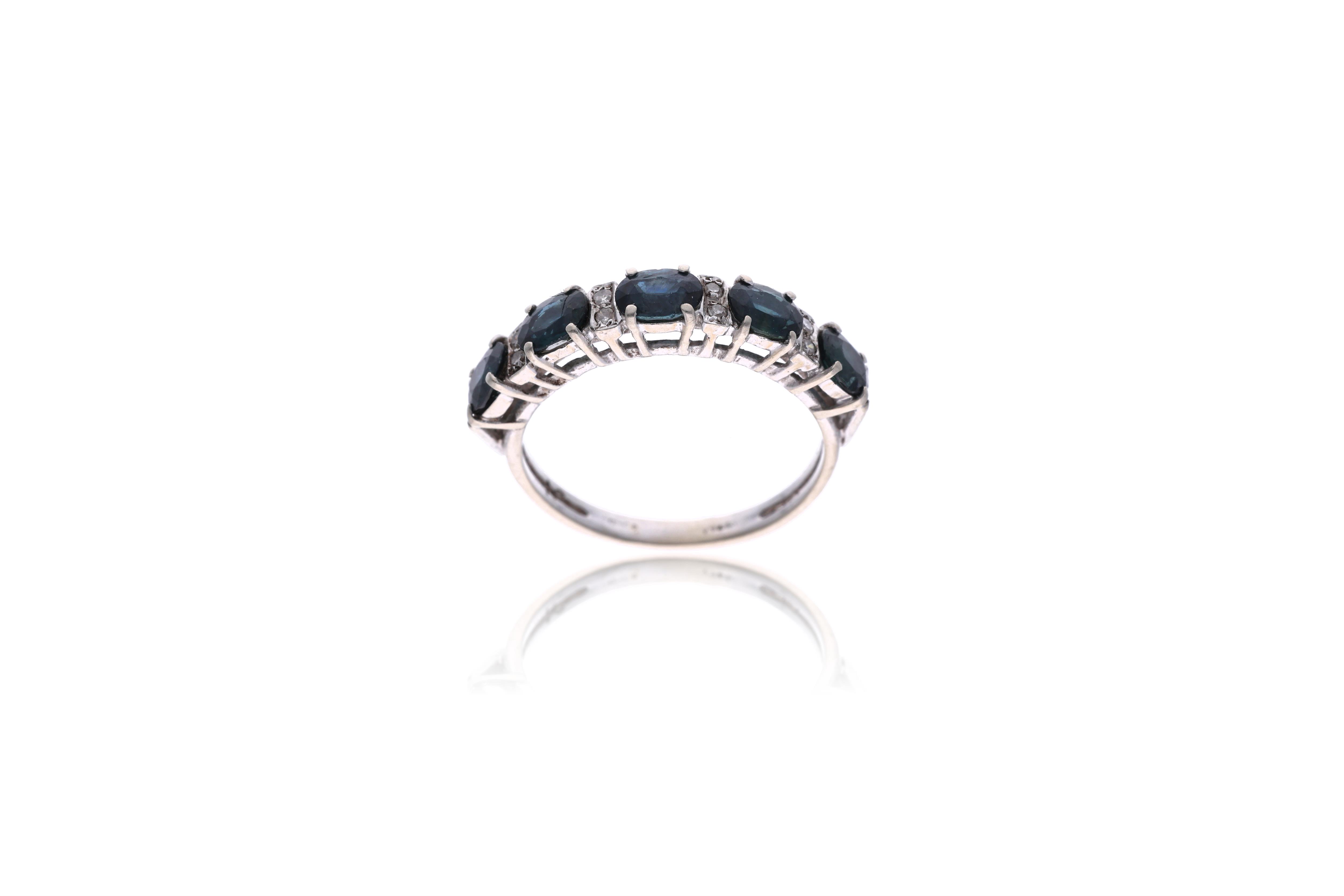 Anello con zaffiri, pietre e diamanti - Asta Preziosi