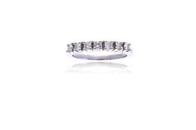 Anello con diamanti - Asta Preziosi