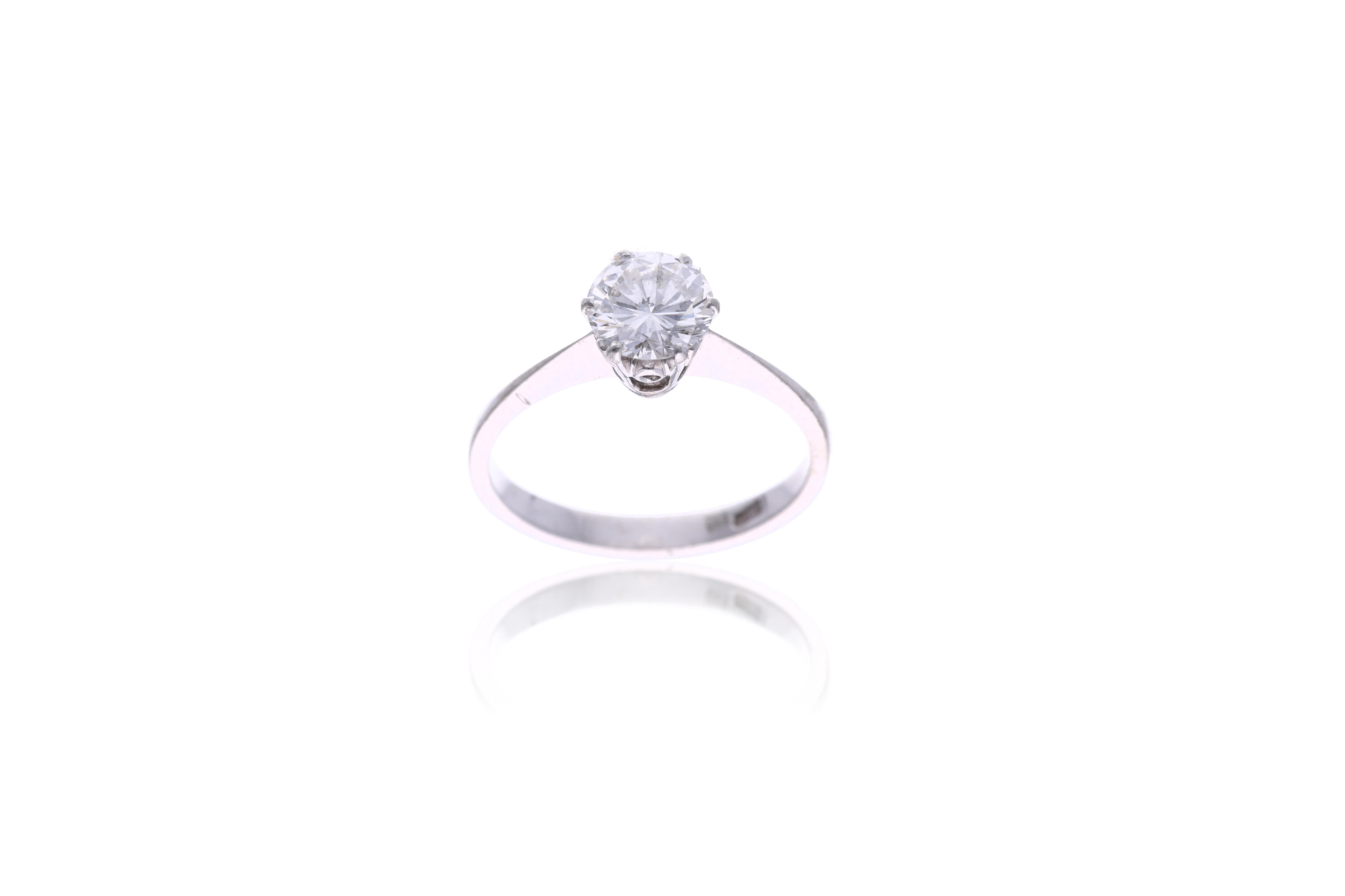 Anello con diamante - Asta Preziosi