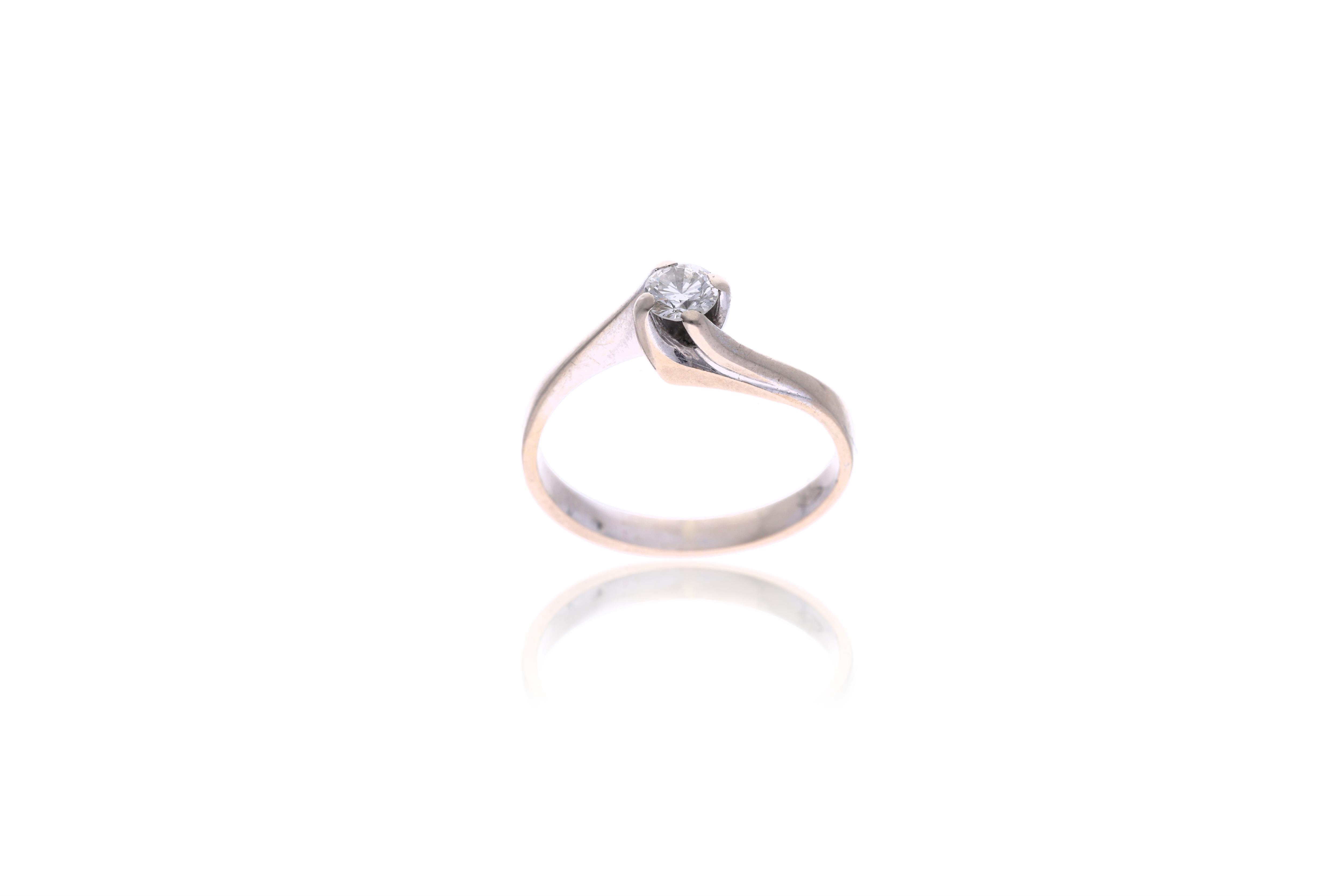 Anello con diamante - Asta Preziosi