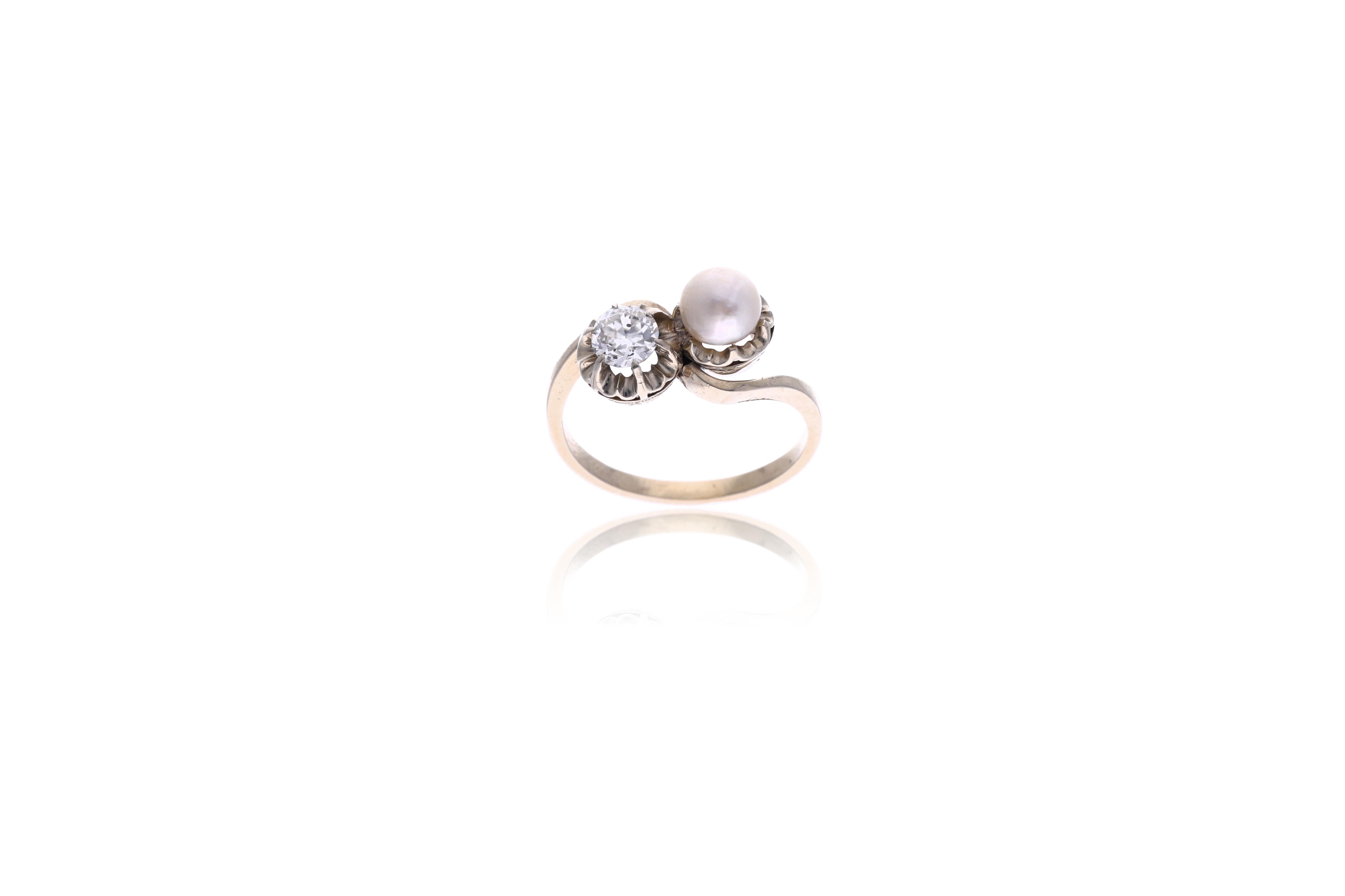 Anello con diamante e perla d'acqua dolce - Asta Preziosi