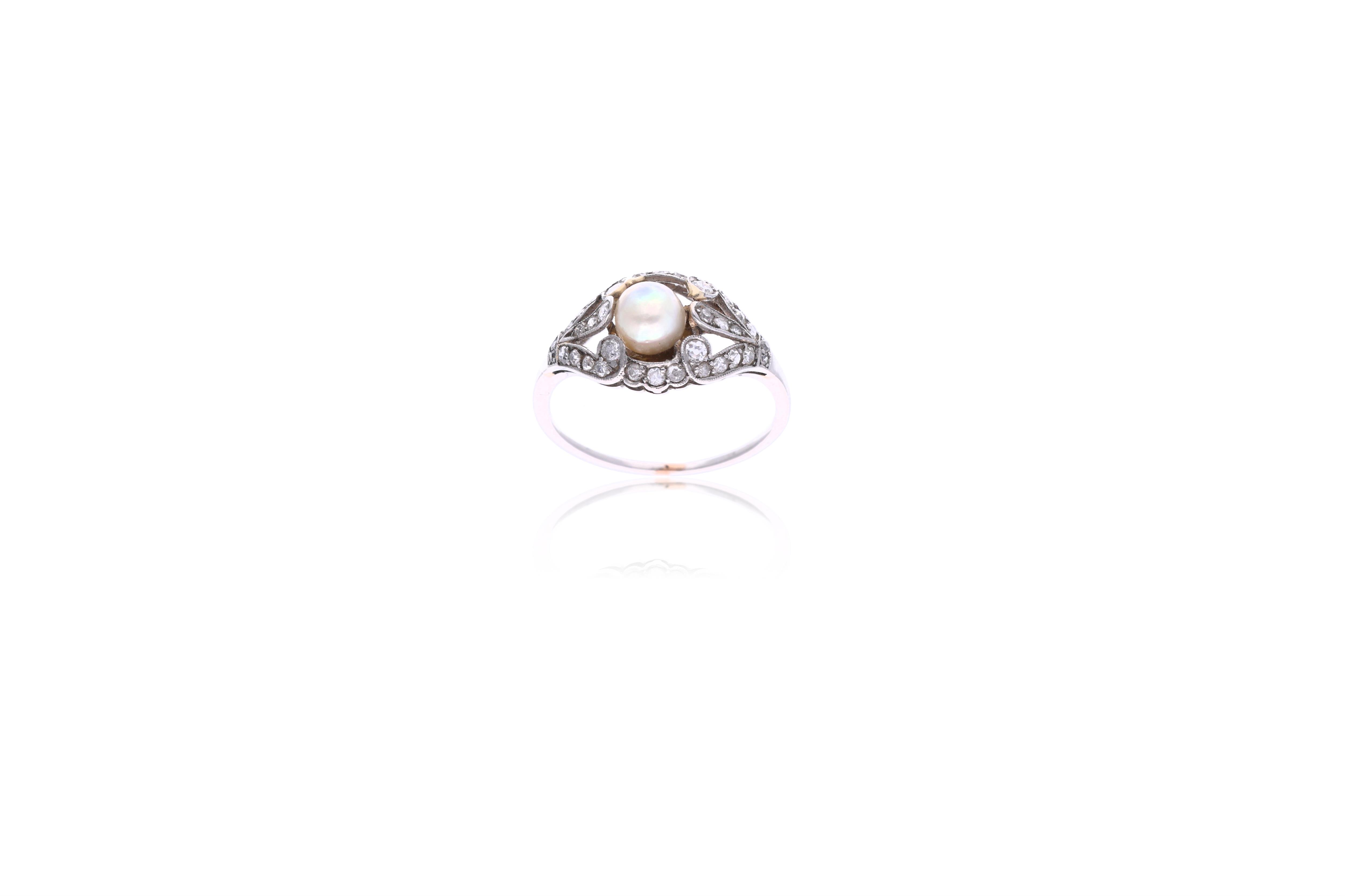 Anello con perla e diamanti - Asta Preziosi