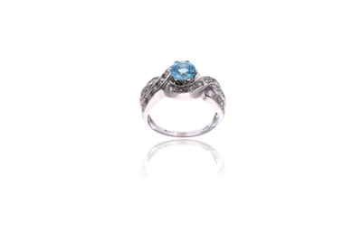 Anello con pietre - Asta Preziosi