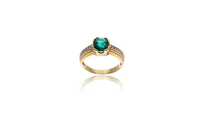 Anello con smeraldo e diamanti - Asta Preziosi Anello con smeraldo e diamanti - Asta Preziosi