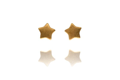 Paio di orecchini a forma di stella in oro - Asta Preziosi