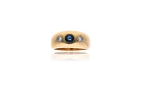 Anello con diamanti e zaffiro - Asta Preziosi Anello con diamanti e zaffiro - Asta Preziosi