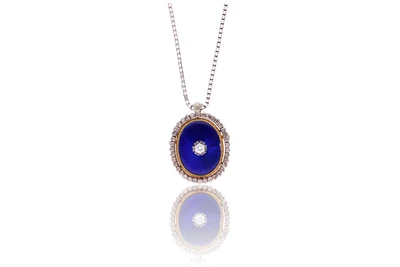 Collana e ciondolo con diamanti e smalti - Asta Preziosi Collana e ciondolo con diamanti e smalti - Asta Preziosi
