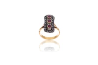 Anello con rubini e diamanti - Asta Preziosi Anello con rubini e diamanti - Asta Preziosi