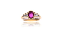 Anello con rubino e diamanti - Asta Preziosi Anello con rubino e diamanti - Asta Preziosi