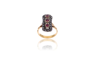 Anello con rubini e diamanti - Asta Preziosi Anello con rubini e diamanti - Asta Preziosi