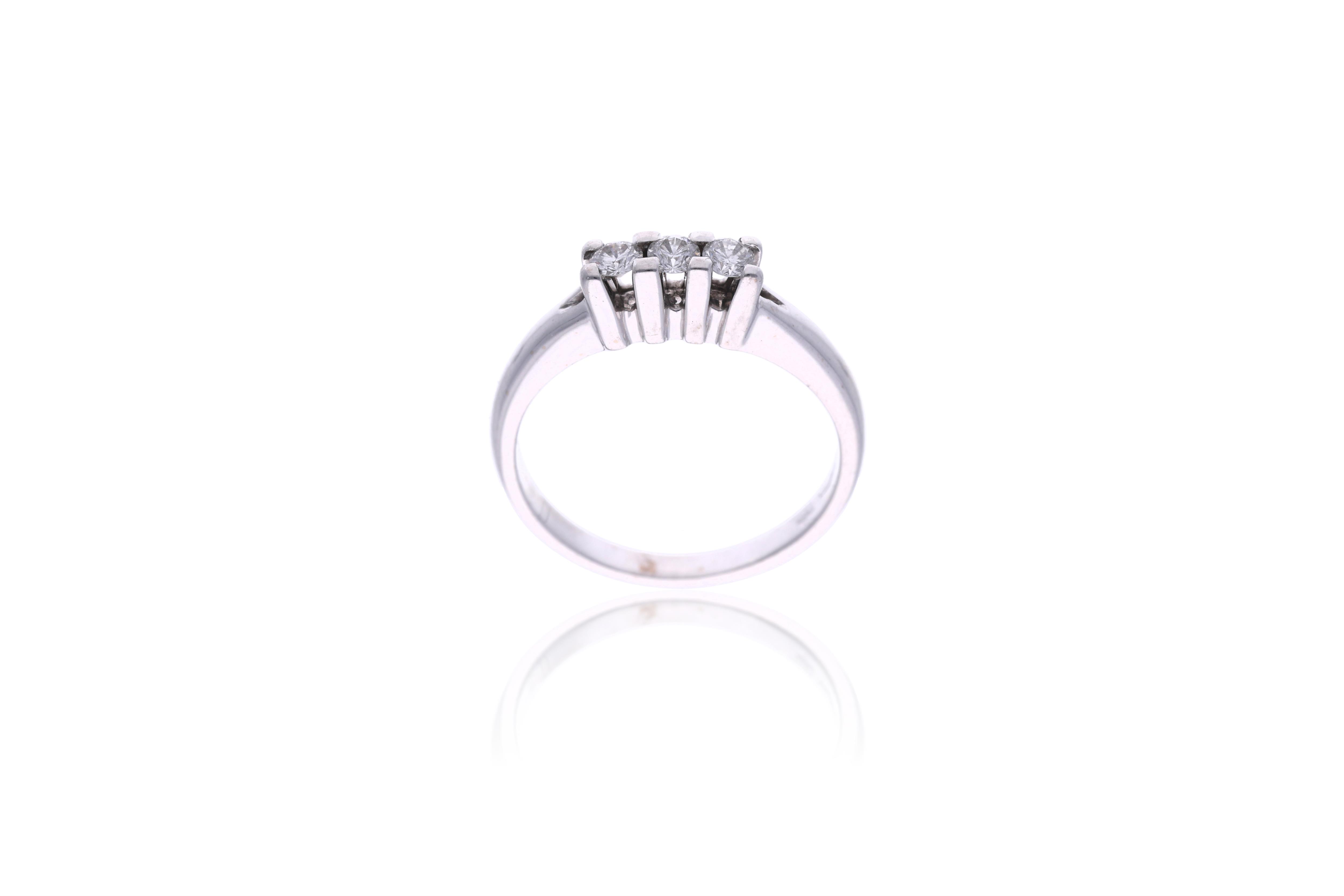 Anello con diamanti - Asta Preziosi