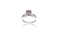 Anello con diamanti - Asta Preziosi Anello con diamanti - Asta Preziosi