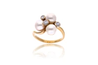 Anello con diamanti e perle - Asta Preziosi