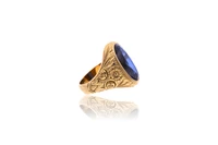 Anello con pietra in oro - Asta Preziosi