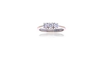Anello trilogy con diamanti - Asta Preziosi Anello trilogy con diamanti - Asta Preziosi