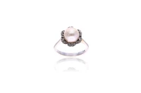 Anello con diamanti e perla - Asta Preziosi Anello con diamanti e perla - Asta Preziosi
