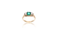Anello con smeraldo e diamanti - Asta Preziosi Anello con smeraldo e diamanti - Asta Preziosi