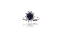 Anello con zaffiro e diamanti - Asta Preziosi Anello con zaffiro e diamanti - Asta Preziosi