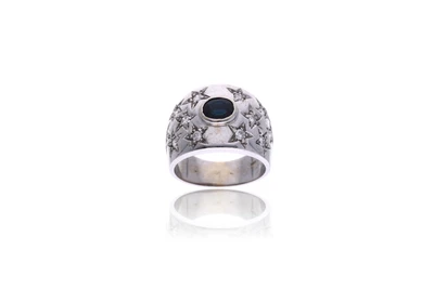 Anello con diamanti e zaffiro - Asta Preziosi Anello con diamanti e zaffiro - Asta Preziosi