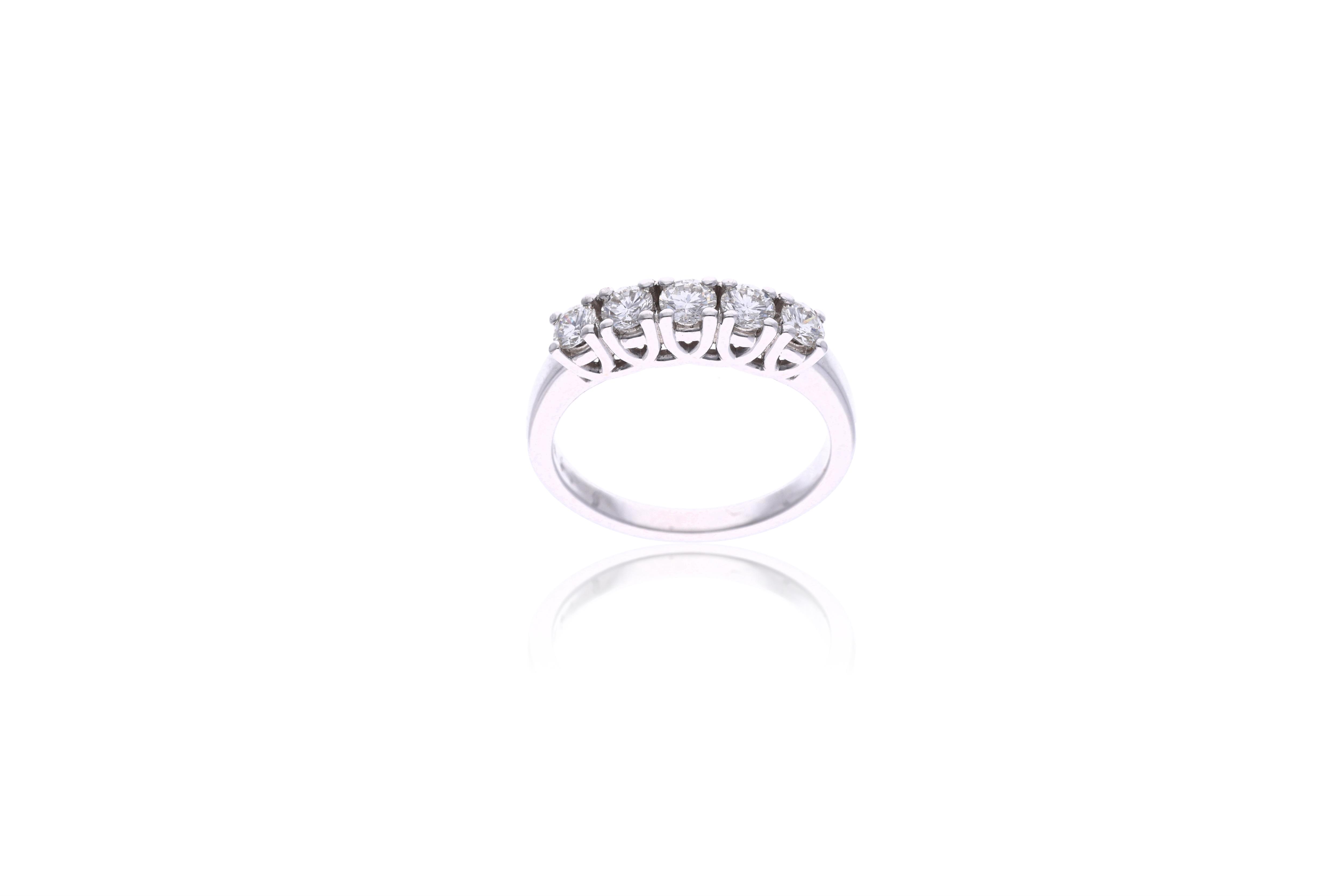 Anello con diamanti - Asta Preziosi