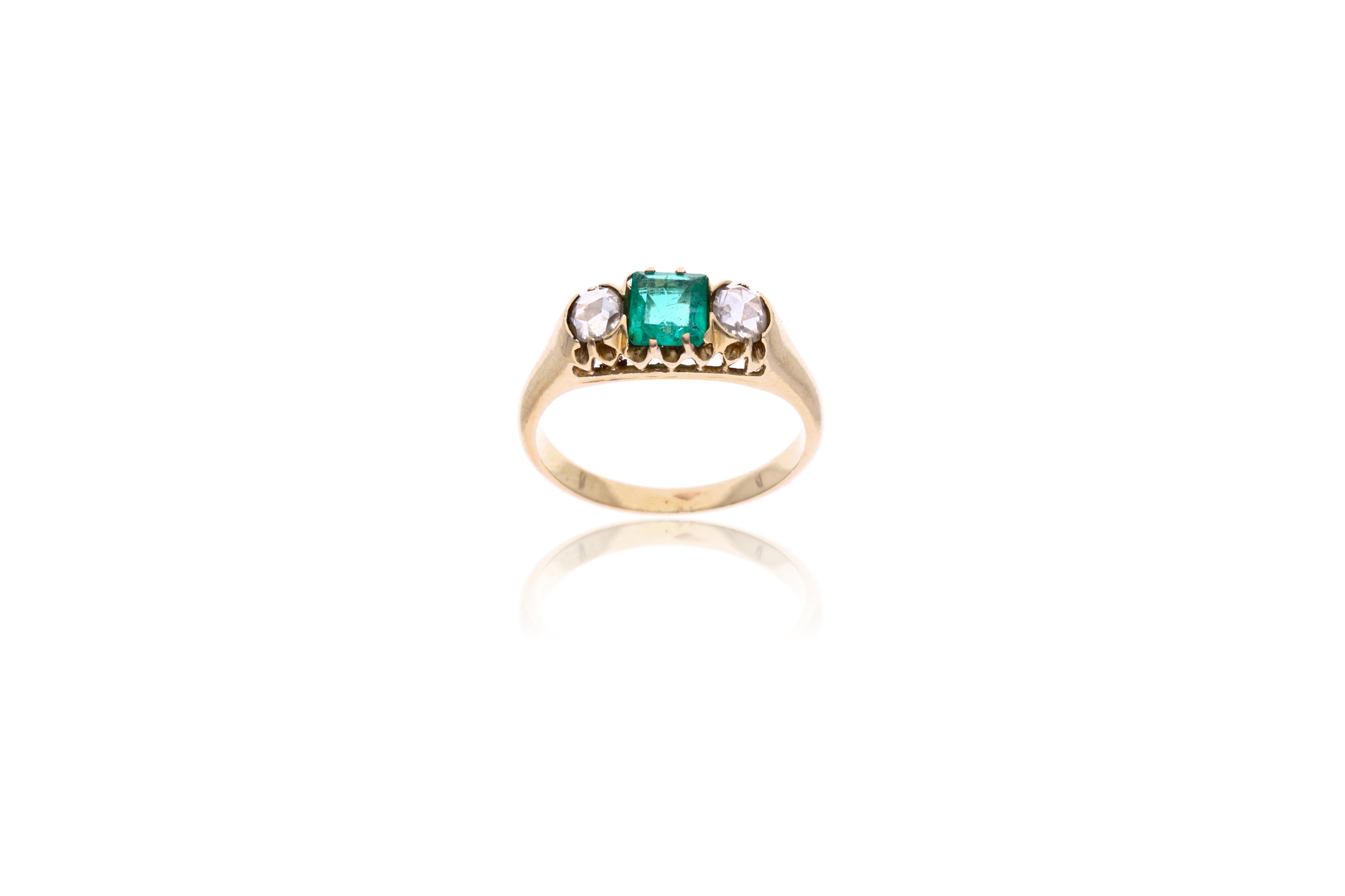 Anello con smeraldo e diamanti - Asta Preziosi
