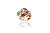 Anello con diamanti e rubini - Asta Preziosi