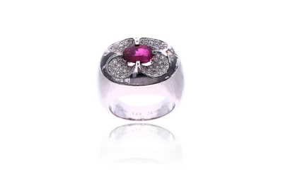 Anello con rubino e diamanti - Asta Preziosi Anello con rubino e diamanti - Asta Preziosi